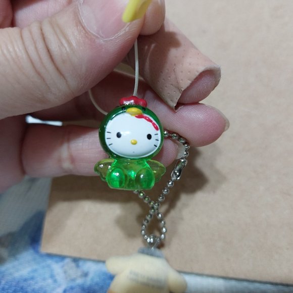Cute PHONE CHARM with Hello Kitty Cute For Phone Handbag or Key chain Accessory - Picture 2 of 6
